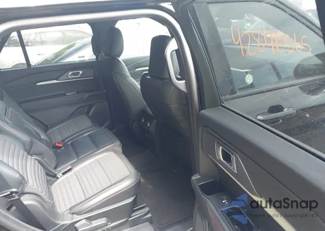 2025 Ford Explorer St-Line from USA, damaged, VIN 1FMUK8KH7SGB38511